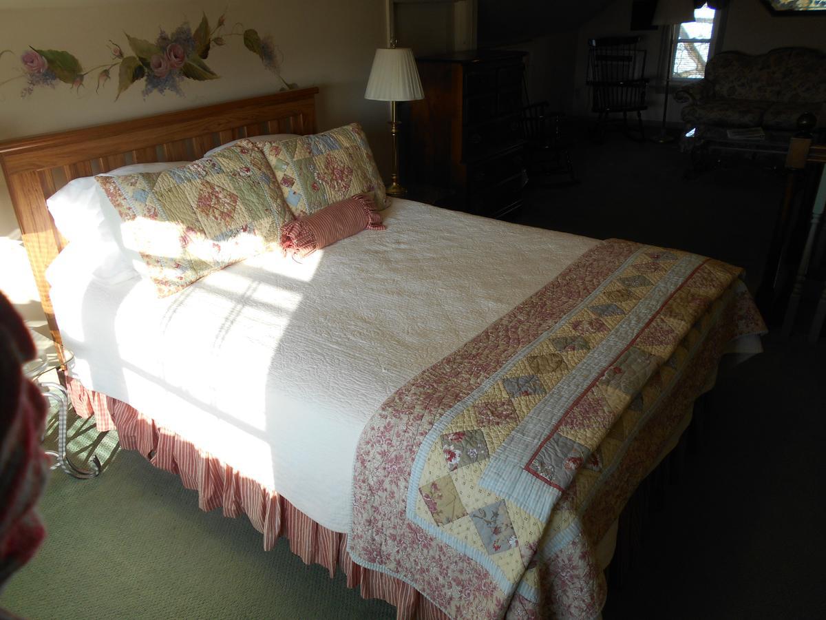 West Ridge Bed & Breakfast Elizabethtown Exterior photo